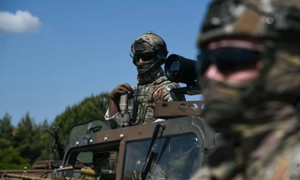 Συνεκπαίδευση του Ελληνικού Στρατού με μονάδες των ΗΠΑ και της Βρετανίας